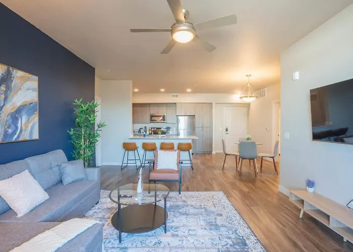 Spacious 2bd - Gym, Pool, Parking, W-d - Sleeps 8 * Tempe